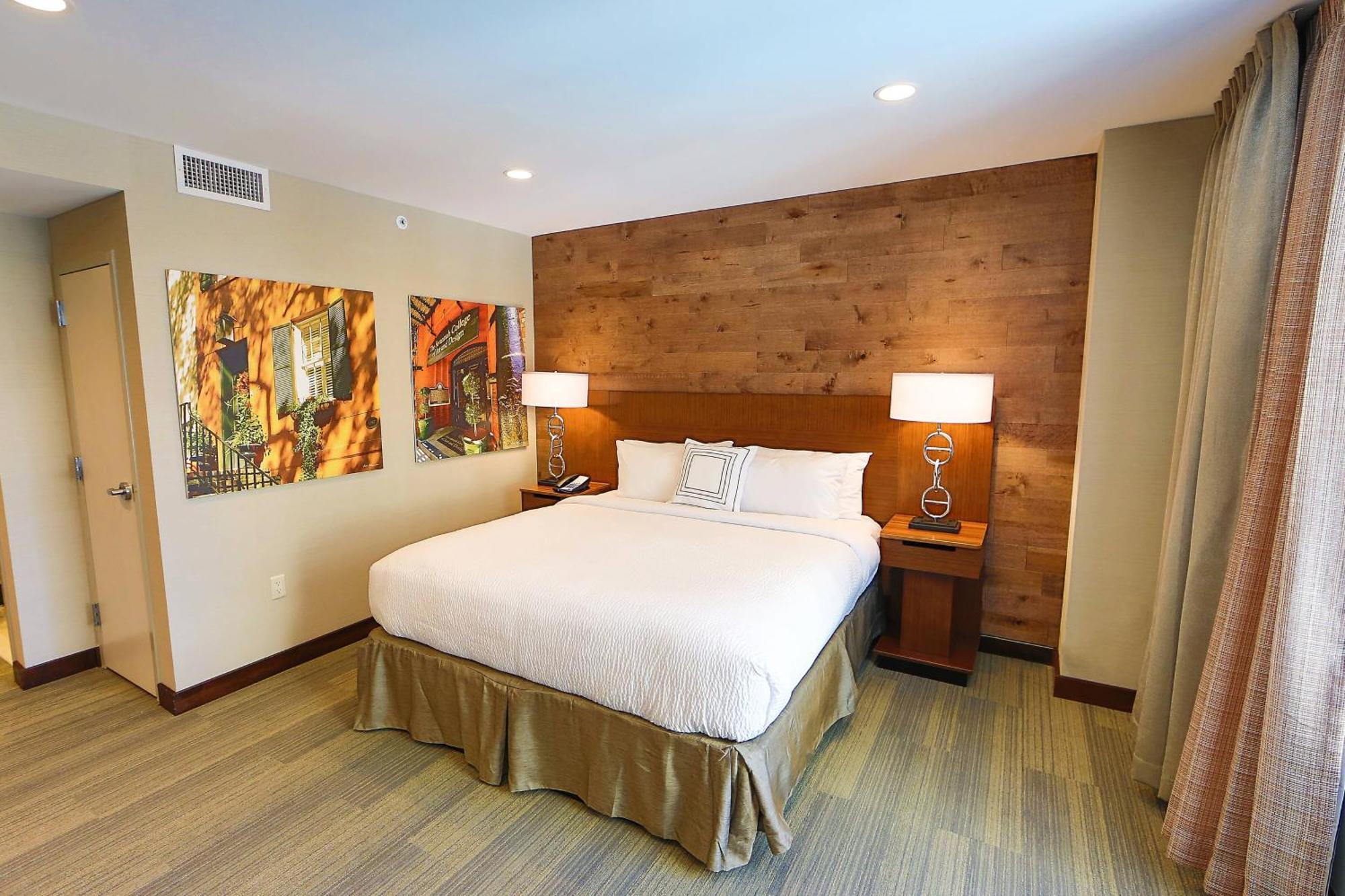 Fairfield Inn & Suites By Marriott Savannah Midtown מראה חיצוני תמונה